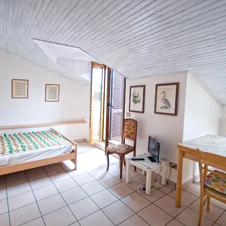 Victoria Carso Apartmanhotel Camnago Volta